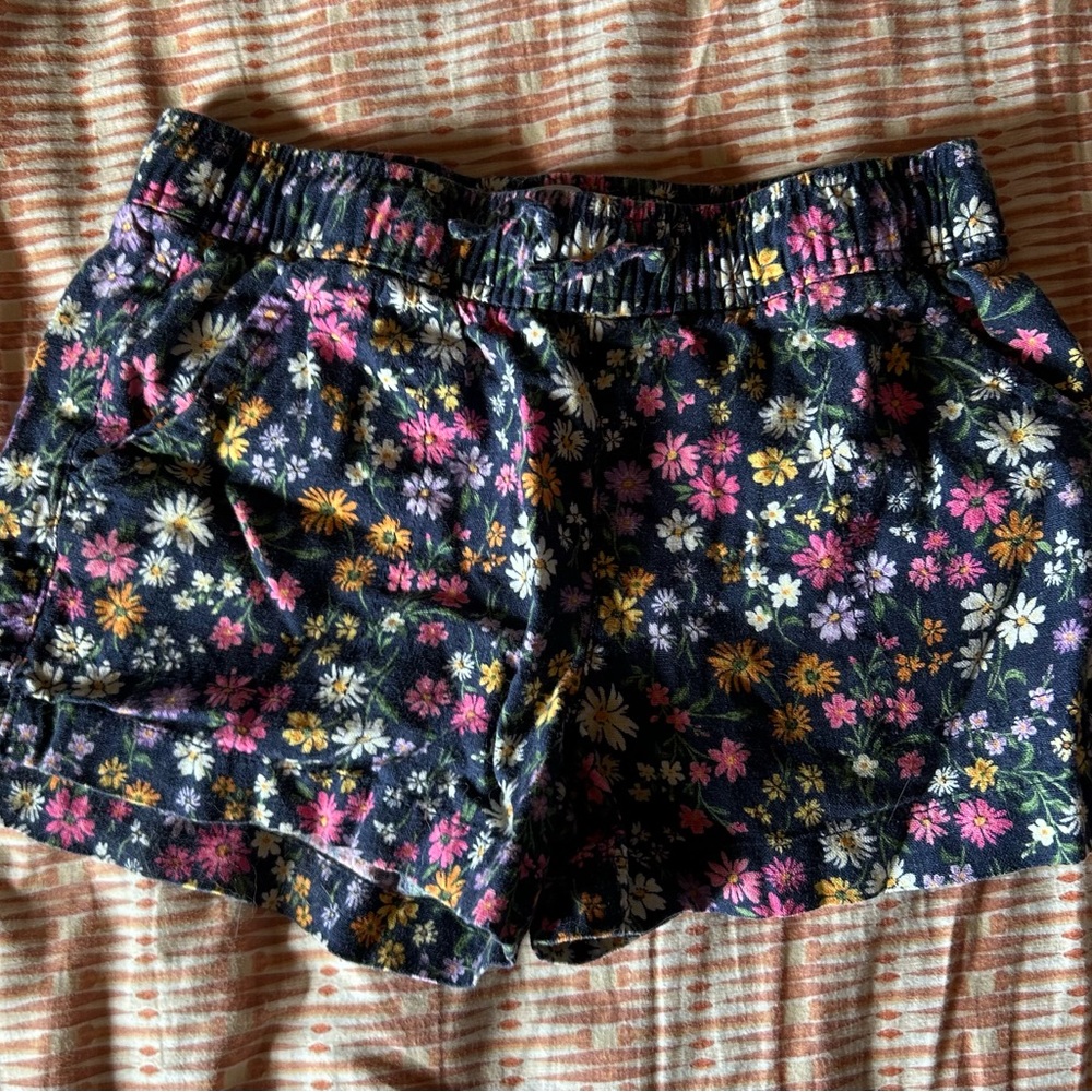 Old Navy Functional Drawstring Floral Blue Shorts - Size M